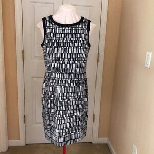 Emma & Michele Sleeveless Blue & White Dress Size 8